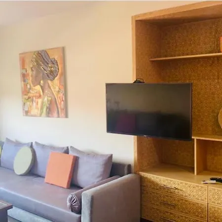 Appartement Spacieux A 150M Des Jardins Majorelle Marrakesh Buitenkant foto